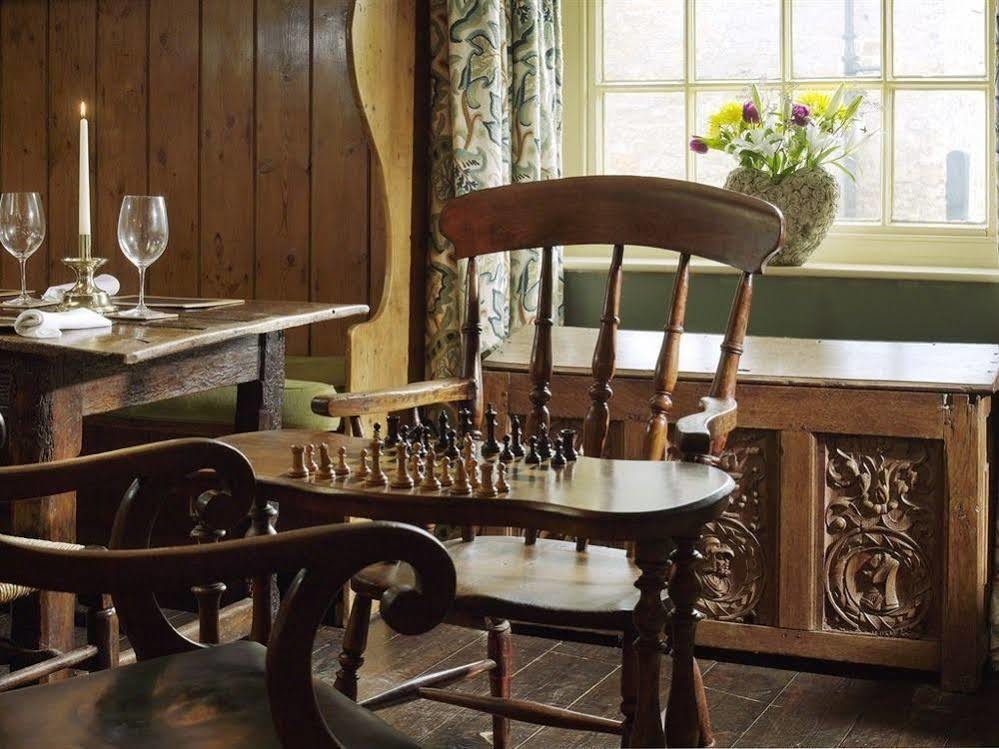 Lord Poulett Arms Hotel Бристол Екстериор снимка